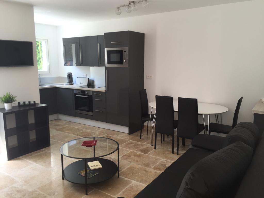 Villa Le Mazet De Trial Aubais Zimmer foto
